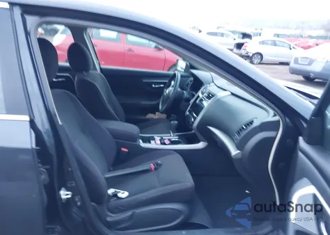 2013 Nissan Altima 2.5 S from USA, damaged, VIN 1N4AL3AP2DN522166